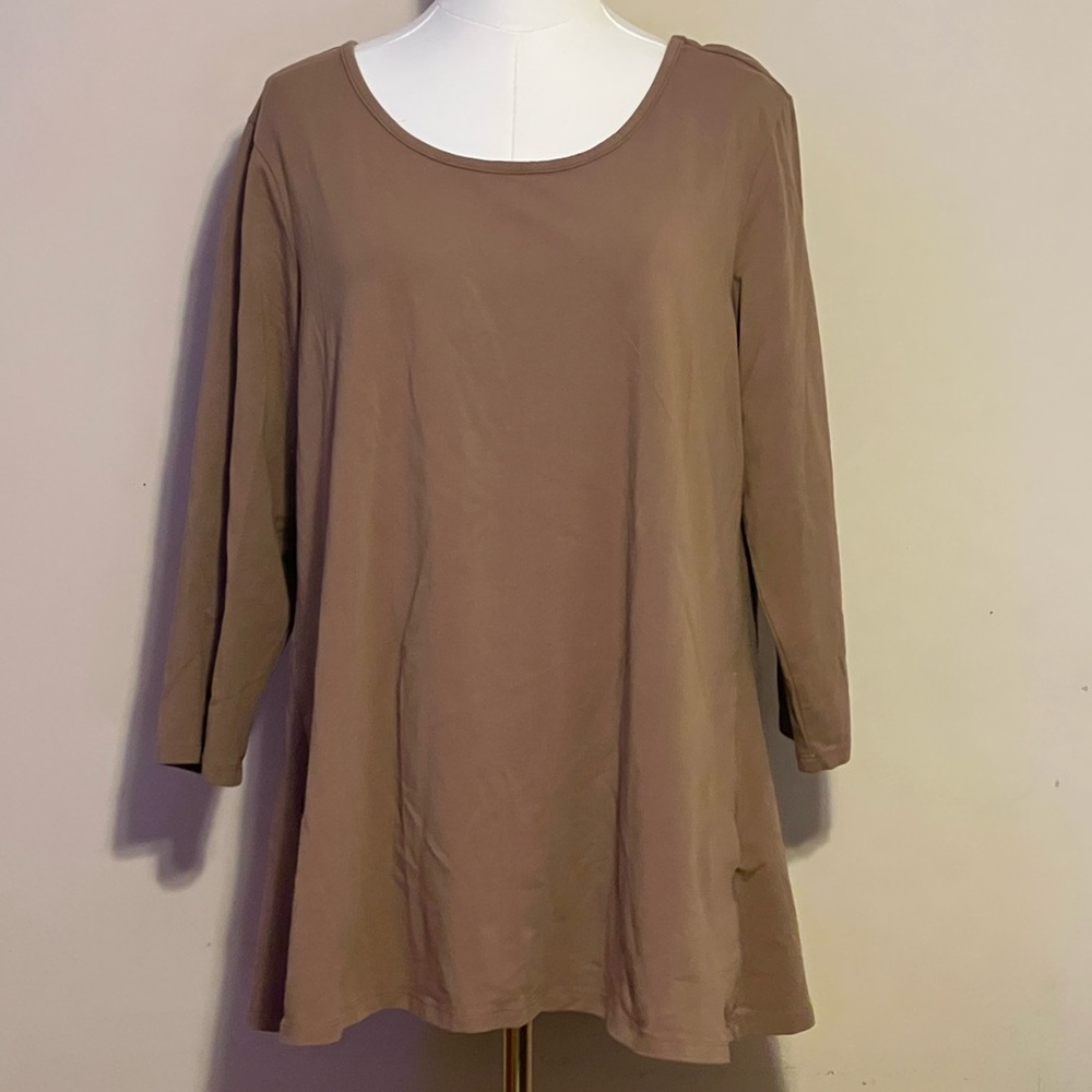 Like New Attitudes by Renee Taupe Long Sleeve Top